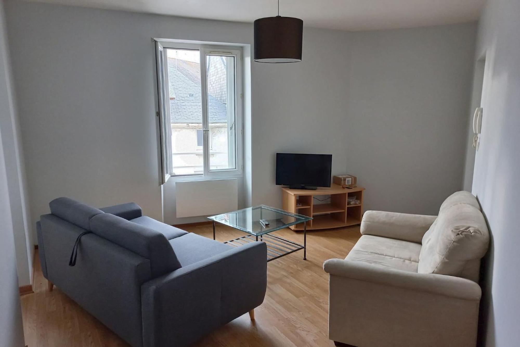 Grand Studio ✰ 35M² ✰ Centre ✰ 4Pers/2Lits ✰ Cuisine ✰ Wifi Candé エクステリア 写真