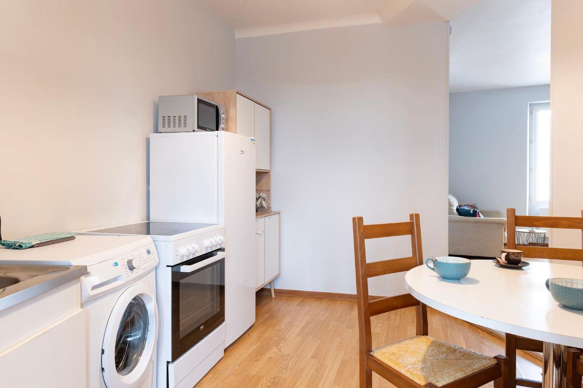 Grand Studio ✰ 35M² ✰ Centre ✰ 4Pers/2Lits ✰ Cuisine ✰ Wifi Candé エクステリア 写真